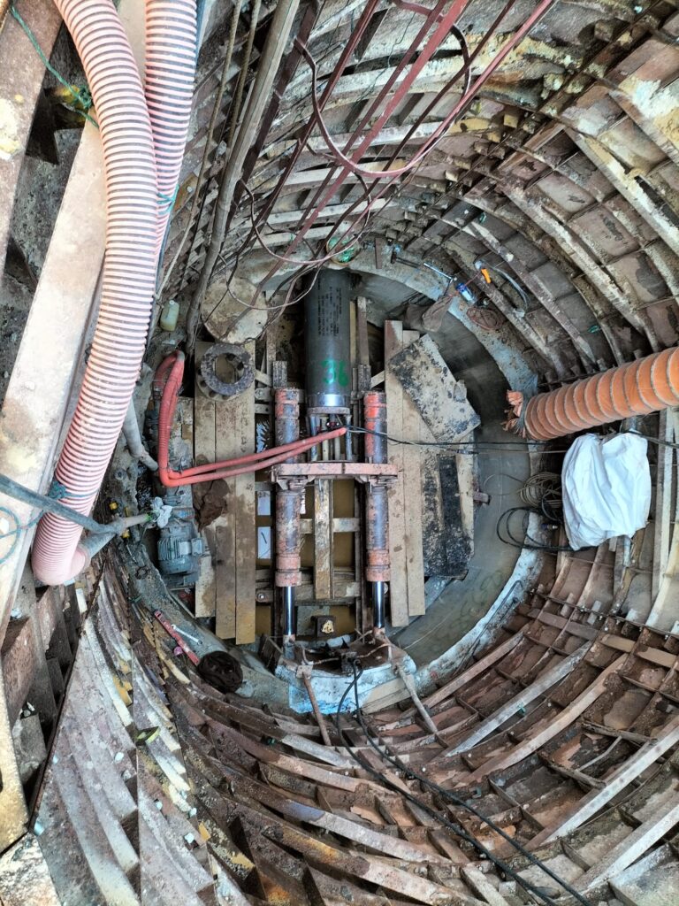 Minor Sewerage Works at Loyang Drive (North)